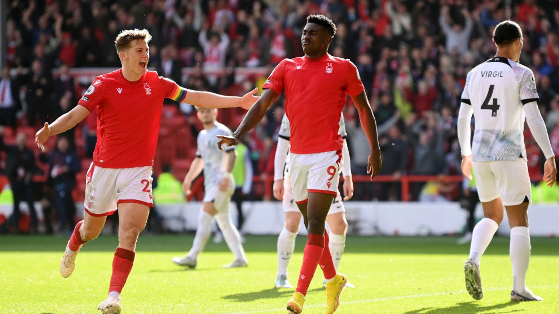 一位球员都 一位球员都